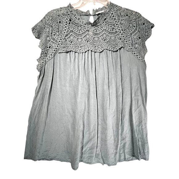 FSL Apparel Green Crochet Lace Yoke Sleeveless Tunic Blouse Top Button Closure - Picture 1 of 12